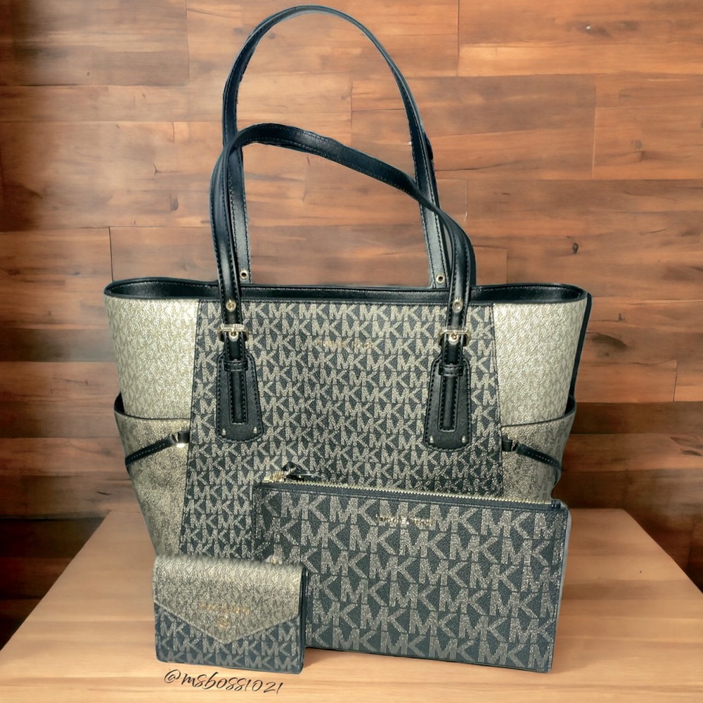 Michael Kors RARE Voyager East West Signature Tote+Wallet+Wristlet in Black/Gold - Picture 2 of 14